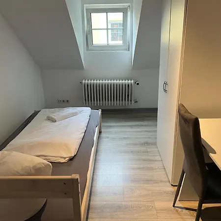 Basic Monteurzimmer Work & Habitación en casa particular Kempten