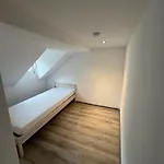 ホームステイ Basic Monteurzimmer Work & ケンプテン