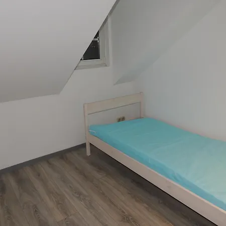 Basic Monteurzimmer Work &