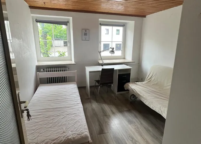 Rum i privatbostad Basic Monteurzimmer Work &